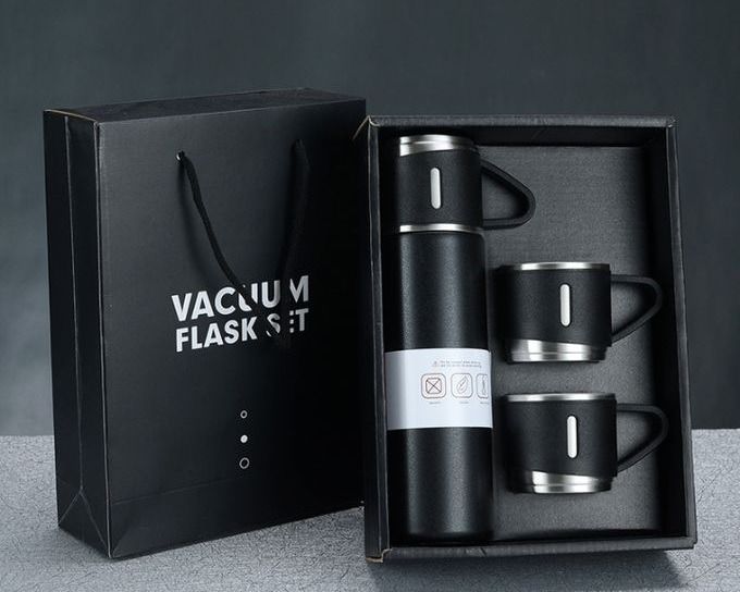 Stainless Steel Vacuum Flask Set 500ml – Insulated Bottle with 2 Cups